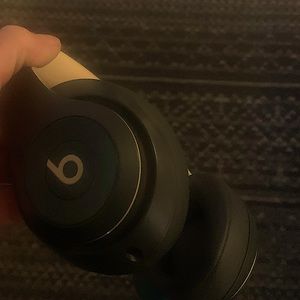Studio beats 3 wireless headphones